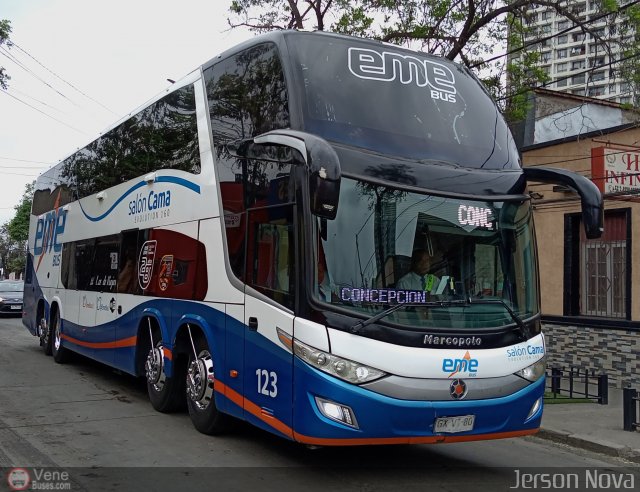 EME Bus 123 por Jerson Nova