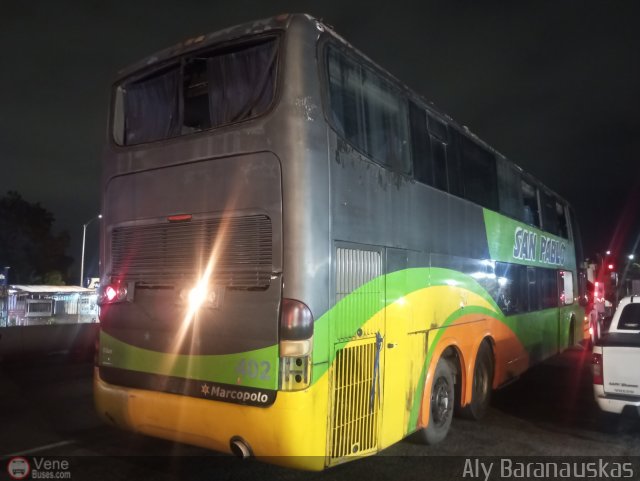 En Chiveras Abandonados Recuperación 402 por Aly Baranauskas