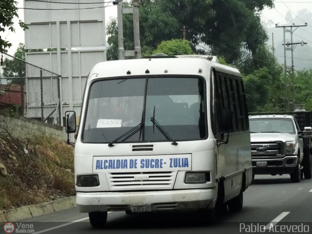 Uso Oficial 63 por Pablo Acevedo