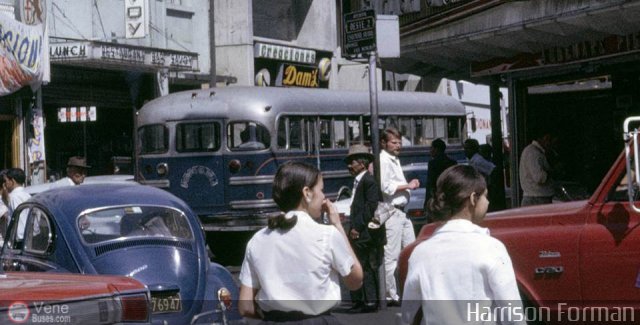 DC - Autobuses del Sur C.A. 57 por Jhon Ochoa