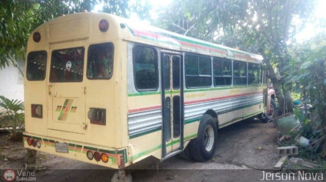 Colectivos Transporte Libertad C.A. 09 por Jerson Nova