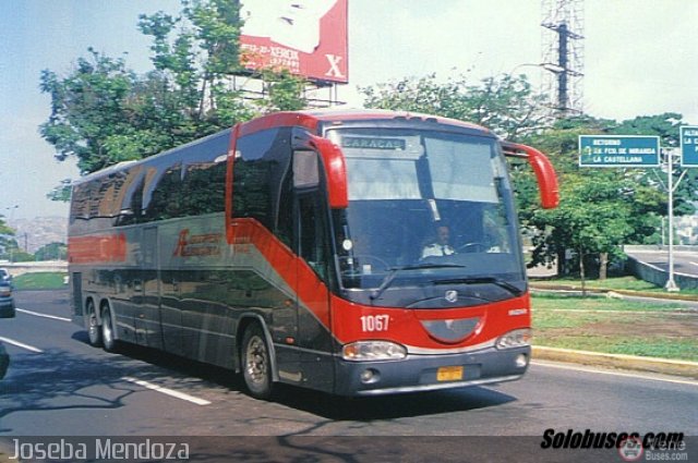 Aeroexpresos Ejecutivos 1067 por J. Carlos G�mez