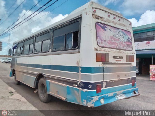 Transporte Gran Mariscal Sucre C.A. 11 por Miguel Pino