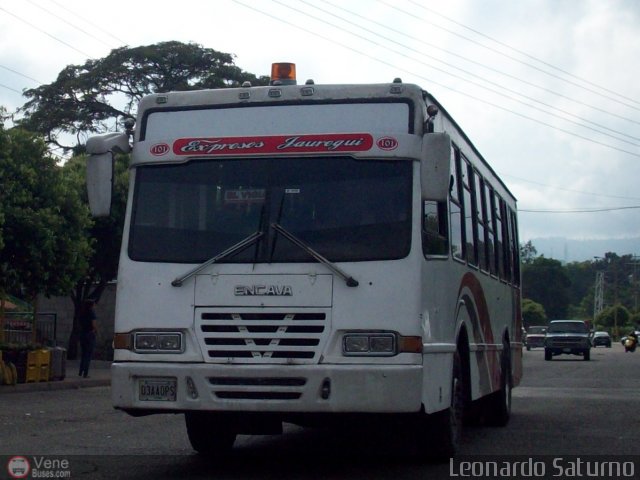 Expresos Juregui 101 por Leonardo Saturno