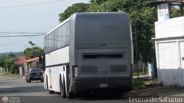 Expresos Horizonte 22 por Leonardo Saturno