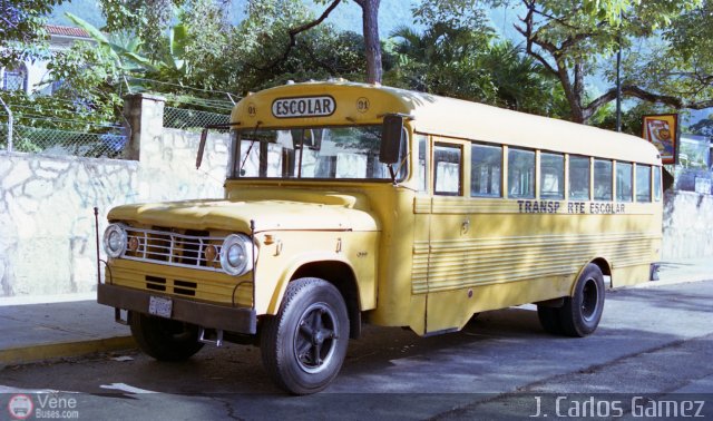 Universitarios y Escolares 749 por Pablo Acevedo