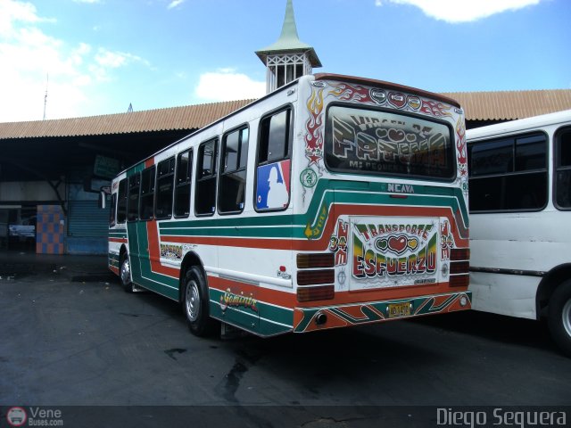 Transporte El Esfuerzo 34 por Diego Sequera