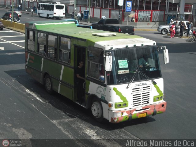 U.C. San Antonio S.C. 215 por Alfredo Montes de Oca