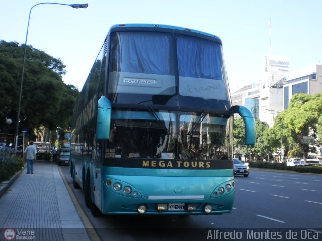 Turismos Mega Tours por Alfredo Montes de Oca