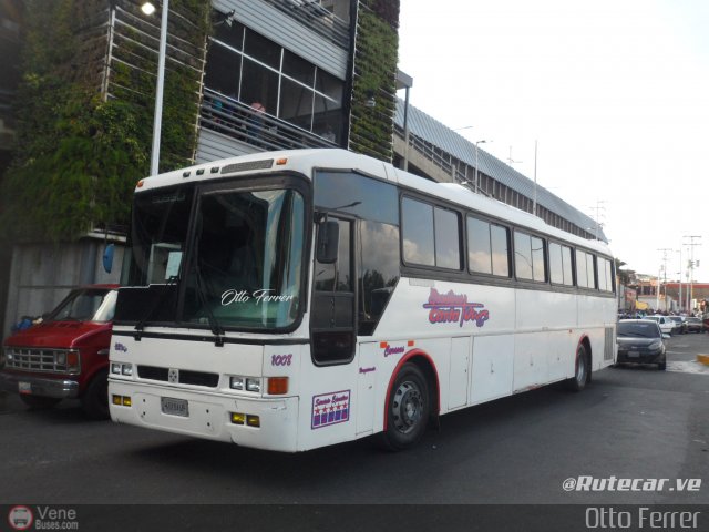 Ejecutivos Carla Tours 1008 por Otto Ferrer
