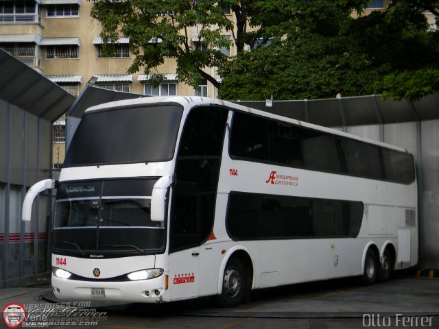 Aeroexpresos Ejecutivos 1144 por Otto Ferrer