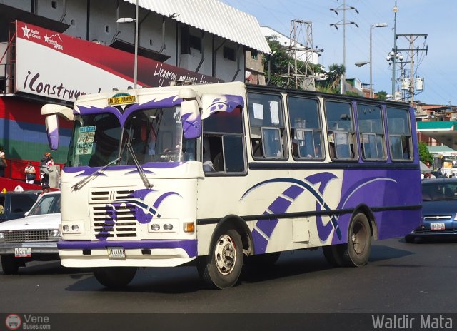 DC - S.C. Plaza Espa�a - El Valle - Coche 109 por Waldir Mata