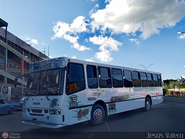 Transporte El Esfuerzo 34 por Jes�s Valero