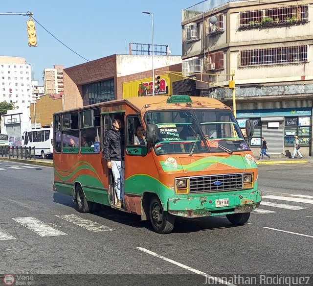 DC - Unin Conductores del Oeste 305 por Jonnathan Rodrguez