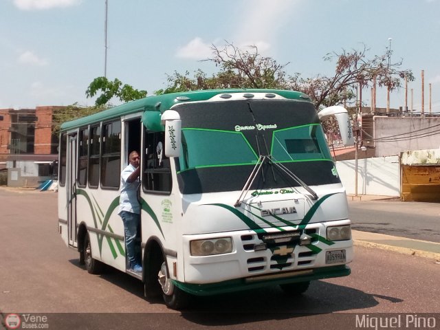 Particular o Desconocido 006 por Miguel Pino