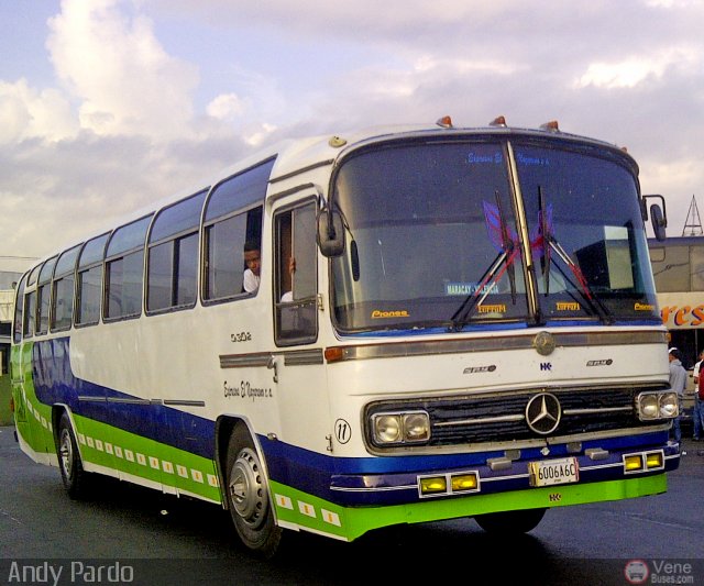 Expresos El Nazareno 0011 por Andy Pardo