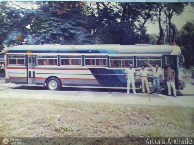 Transporte Nirgua Metropolitano 22 por Arturo Andrade