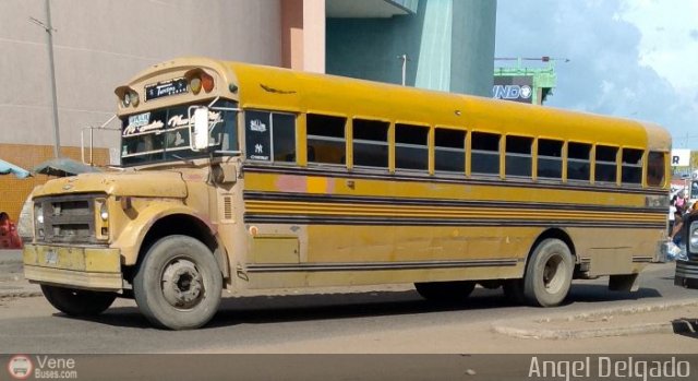 ZU - Colectivos Los Laureles C.A 16 por �ngel Delgado