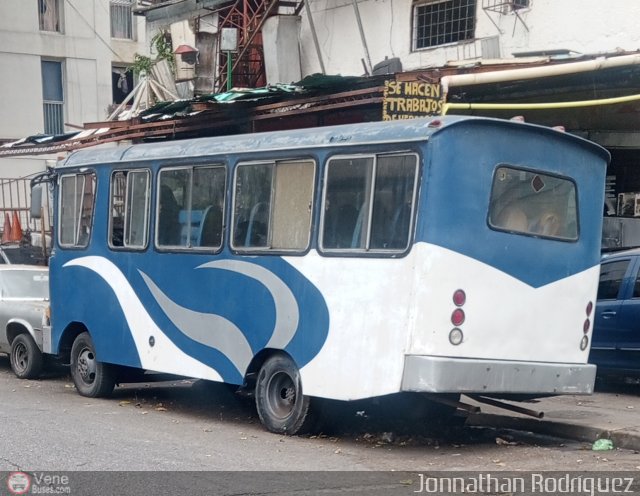 En Chiveras Abandonados Recuperaci�n Caracas por Jonnathan Rodr�guez