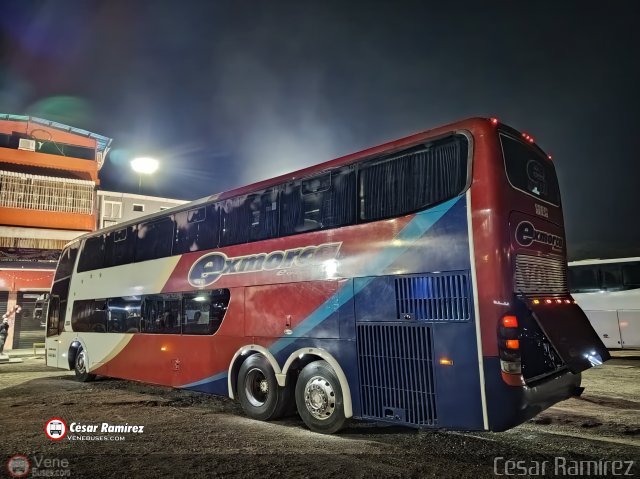 Expresos Mora 2353 por Csar Ramrez