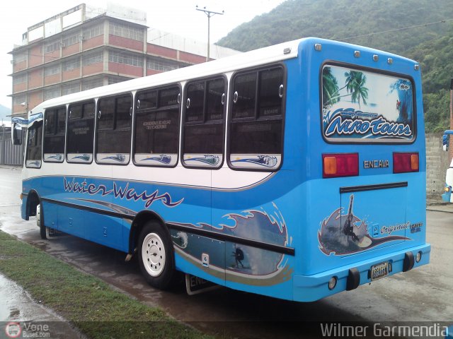 Organizaciones Unidas de C. Caracas - La Guaira 305 por Wilmer Garmendia