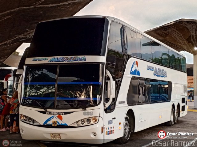 Expresos M�rida 0096 por C�sar Ram�rez