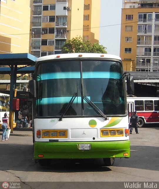 A.C. de Transporte Encarnacin 404 por Waldir Mata