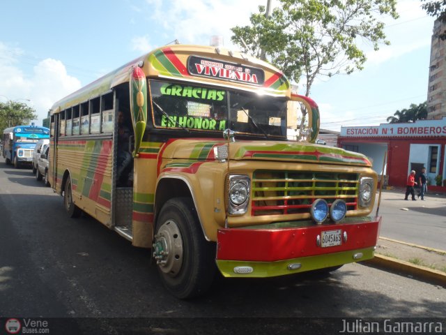 CA - Transporte Colectivo La Vivienda 01 por Julian Gamarra