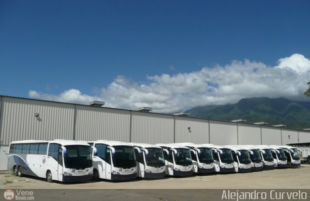 Instituto Venezolano de los Seguros Sociales Flota Ivss Scania K-420 K-310 por Alejandro Curvelo