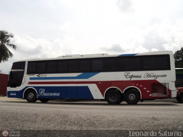 Expresos Horizonte 22 por Leonardo Saturno
