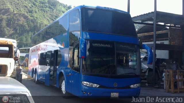 Cruceros Oriente Sur 128 por Juan De Asceno