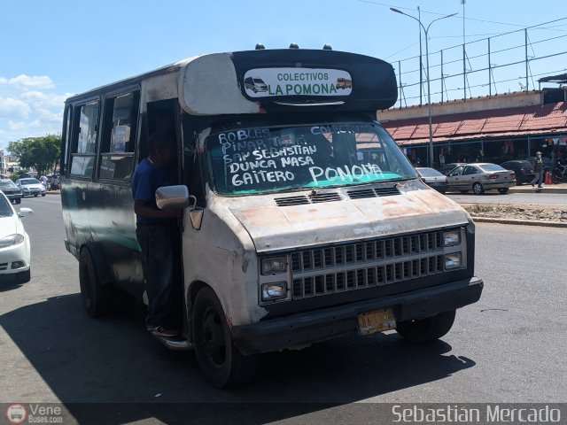 ZU - Colectivo Pomona 27 por Sebastin Mercado