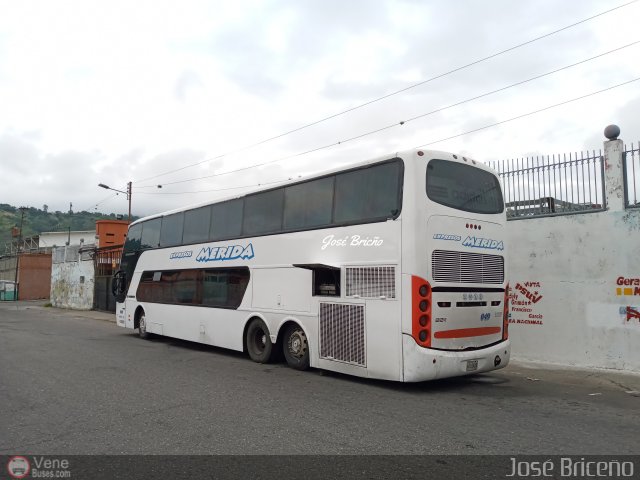 Expresos M�rida 0049  por Jos� Brice�o