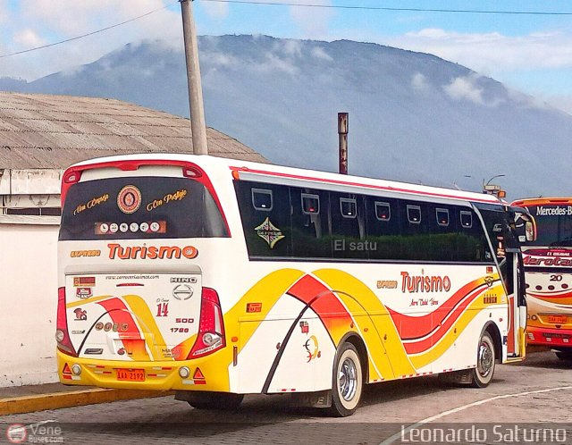 Expreso Turismo 14 por Leonardo Saturno