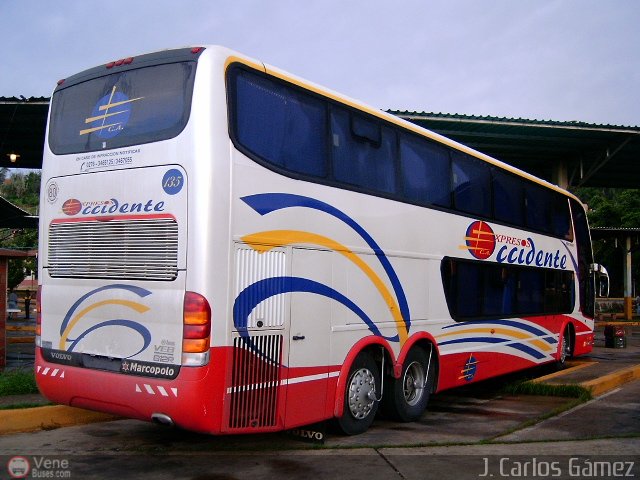 Expresos Occidente 135 por J. Carlos G�mez