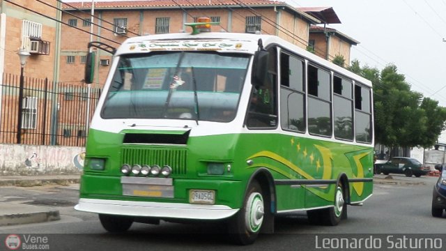 ME - Coop. La Orqu�dea Real Del Sur R.L. 07 por Leonardo Saturno