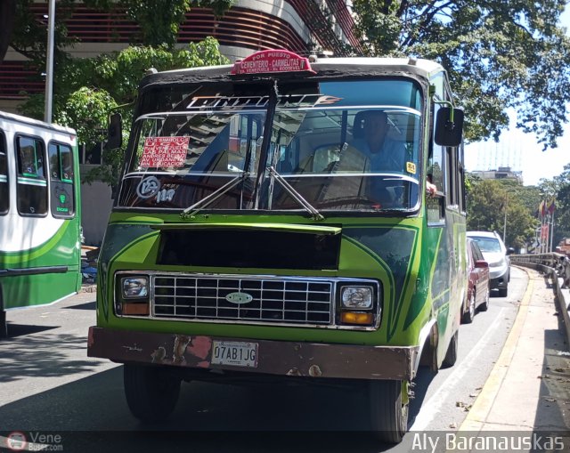 DC - A.C. de Transporte Roosevelt 007 por Aly Baranauskas