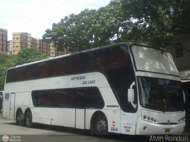 Expresos Del Lago 104 por Alvin Rond�n