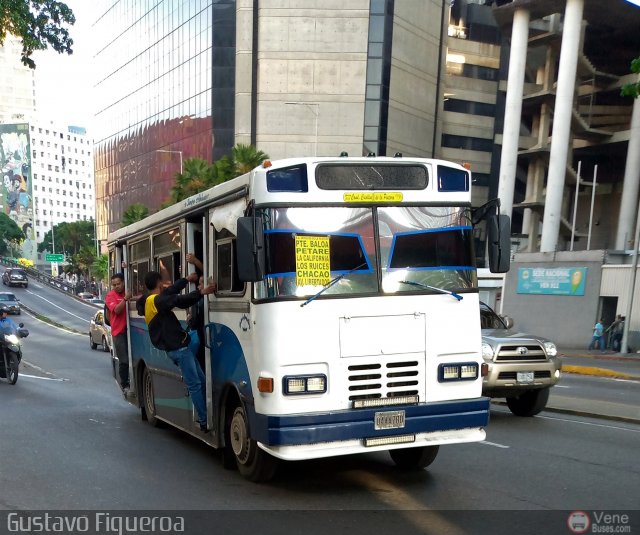 DC - Asoc. Conductores Criollos de La Pastora 044 por Gustavo Figueroa