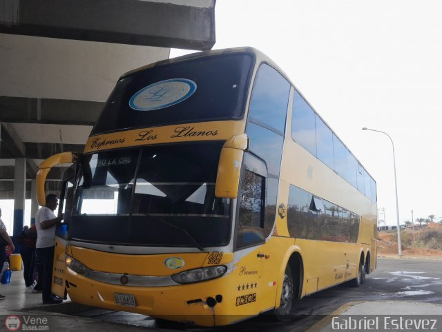 Expresos Los Llanos 121 por Gabriel Estevez