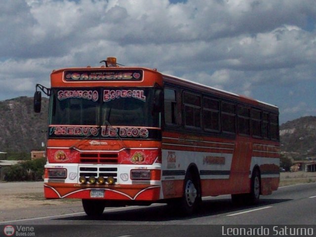Transporte Carache 13 por Leonardo Saturno