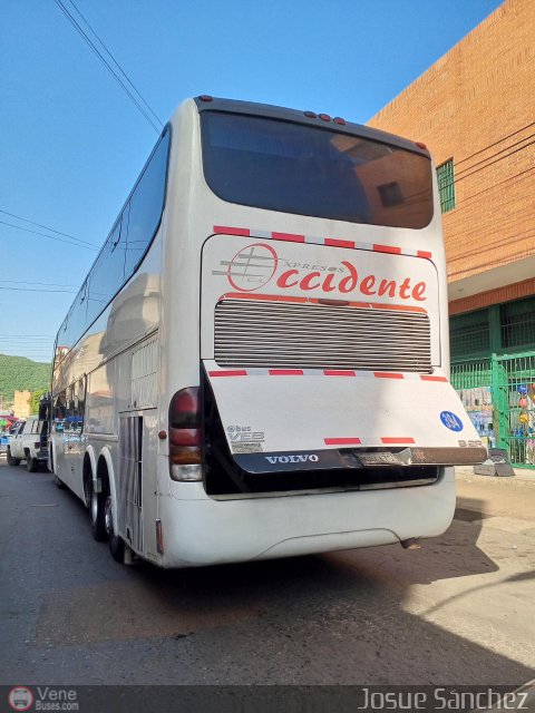 Expresos Occidente 394 por Josue S�nchez