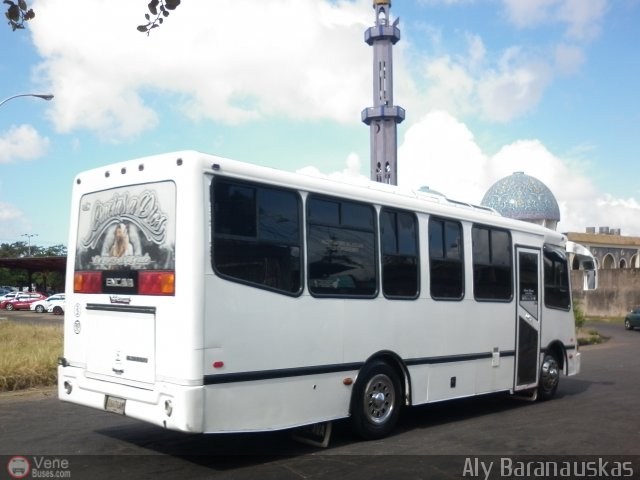 Particular NO USAR M�S 1000 por Aly Baranauskas