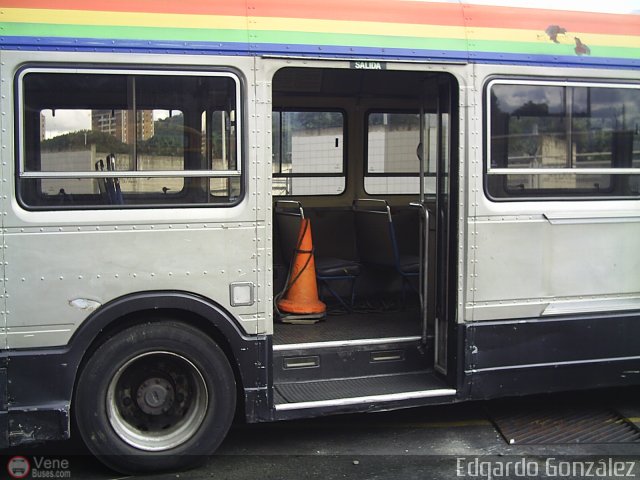 Metrobus Caracas 955 por Edgardo Gonzlez