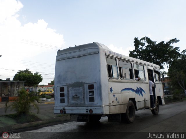 CA - Unin Vivienda Popular Los Guayos 055 por Jess Valero