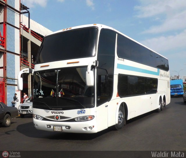 Expresos San Crist�bal 382 por Waldir Mata