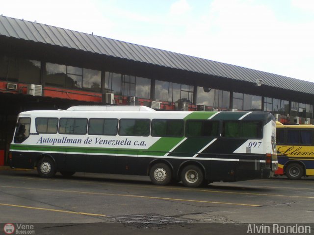 AutoPullman de Venezuela 097 por Alvin Rondn