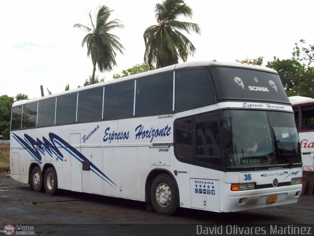 Expresos Horizonte 35 por David Olivares Martinez