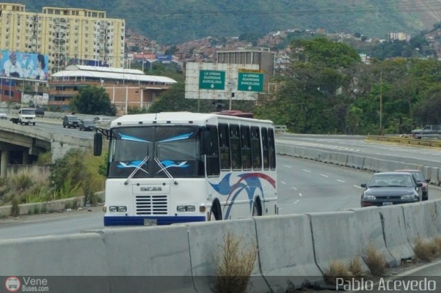 Coop. Transporte Menca de Leoni 515 por Pablo Acevedo