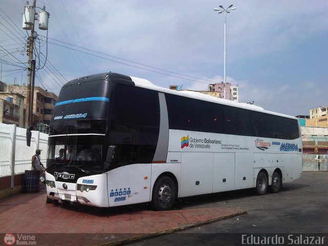 Expresos M�rida 2025 por Eduardo Salazar